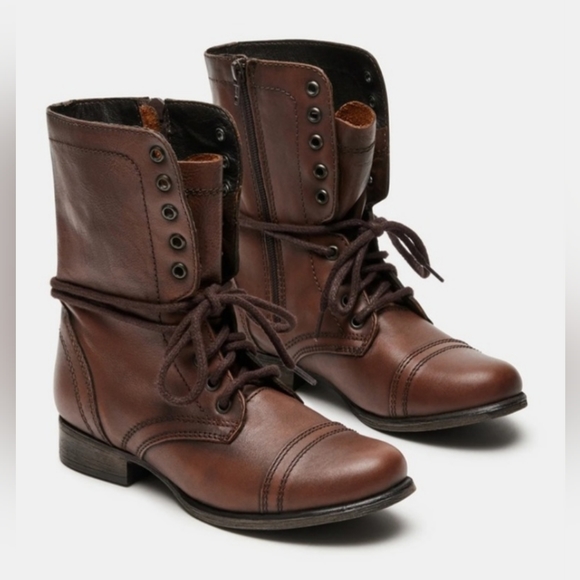 Steve Madden Shoes - Steve Madden combat leather boots 7M